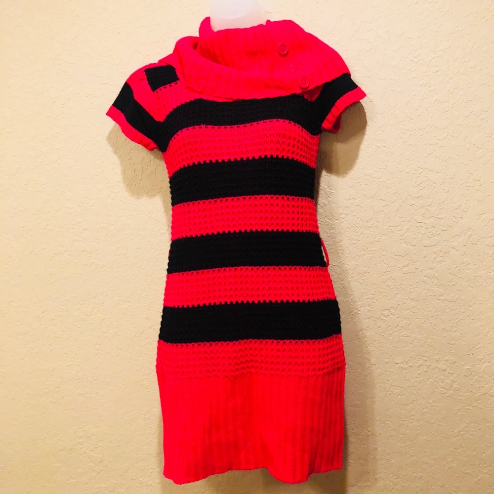 {90s}Hot pink/black bold striped cowl neck sweater